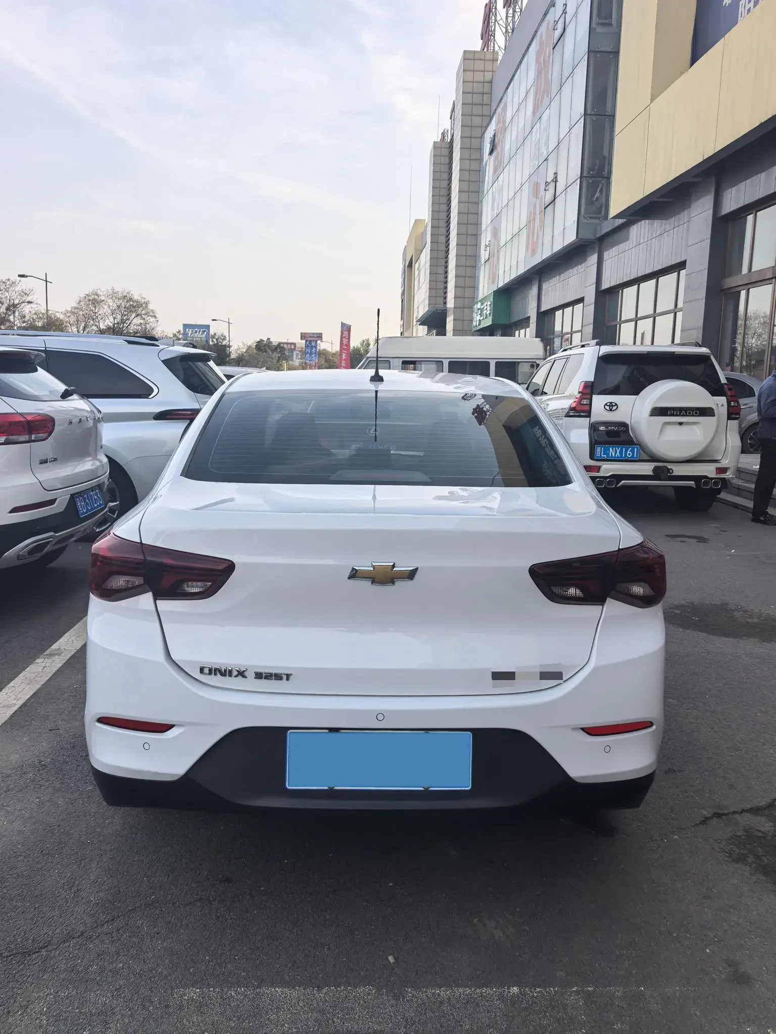 2021 CHEVROLET CAVALIER thumbnail 3