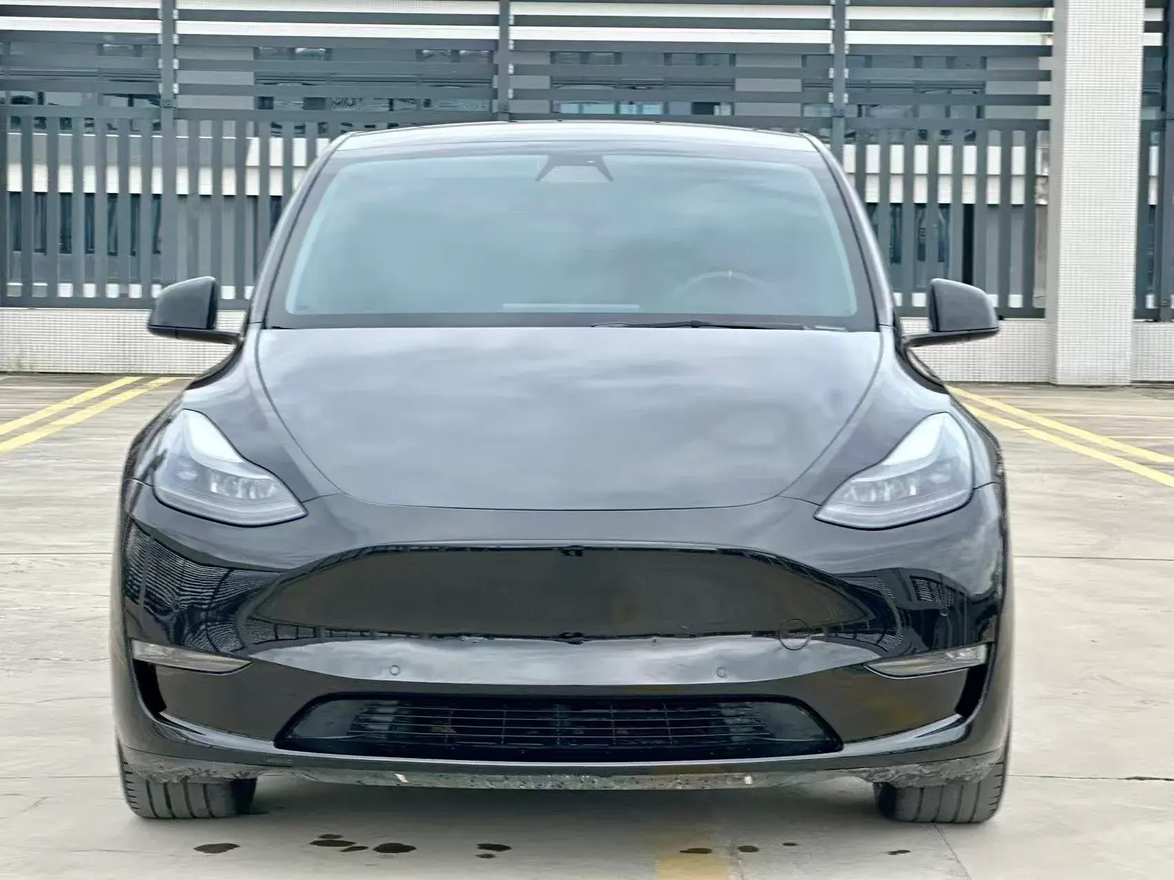 2021 TESLA MODEL thumbnail 2