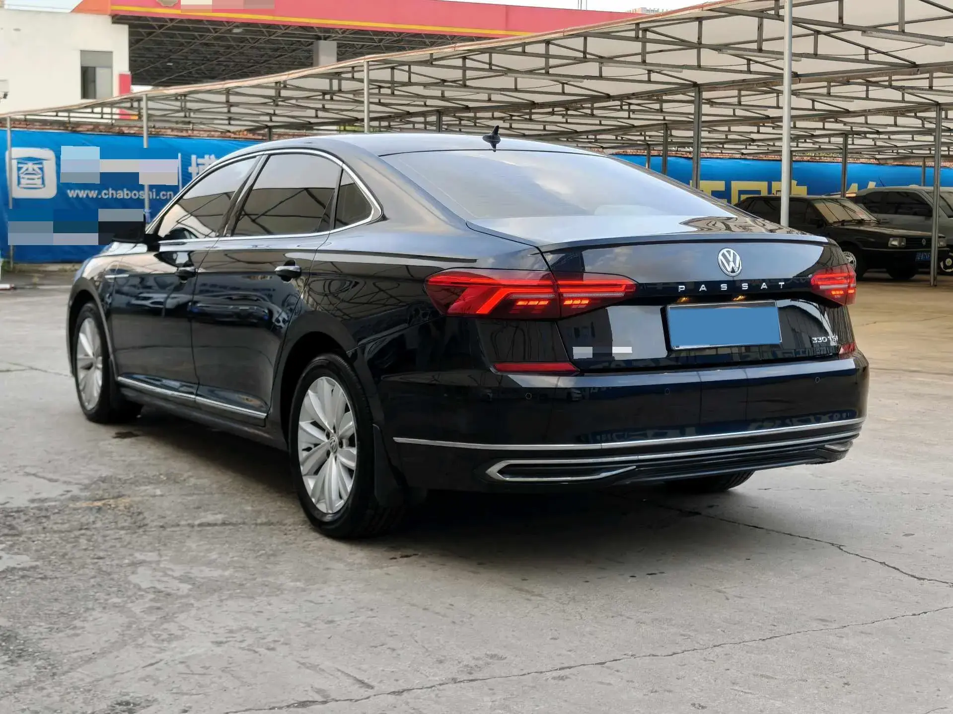 2019 VOLKSWAGEN PASSAT thumbnail 4