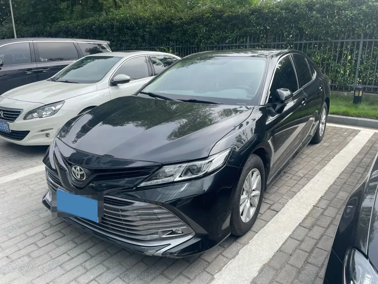 2019 TOYOTA CAMRY view 1