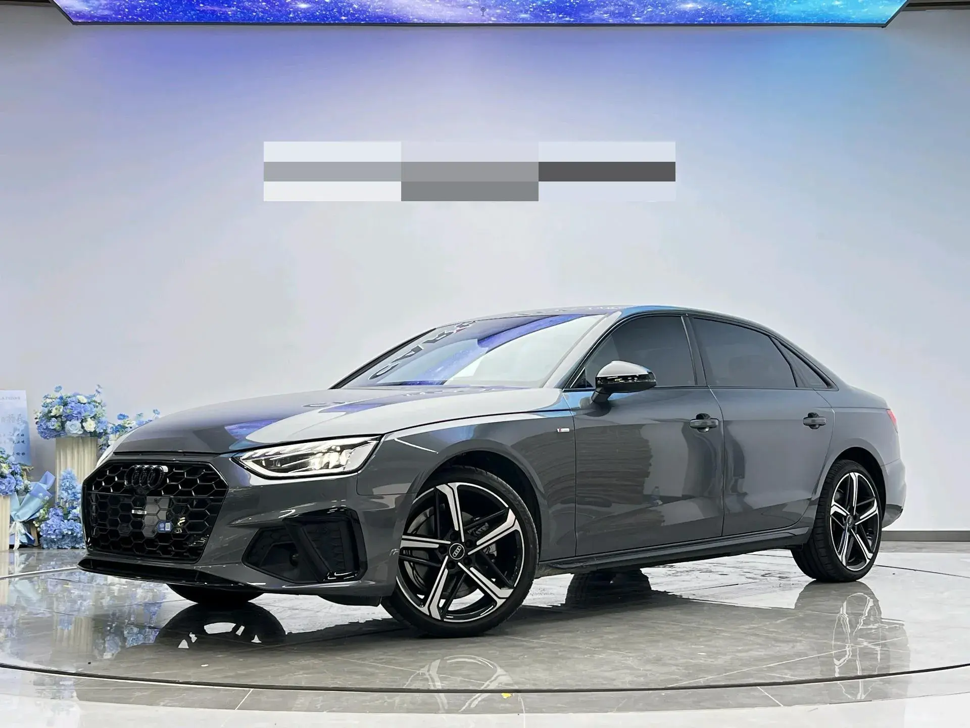 2024 AUDI A4L view 1