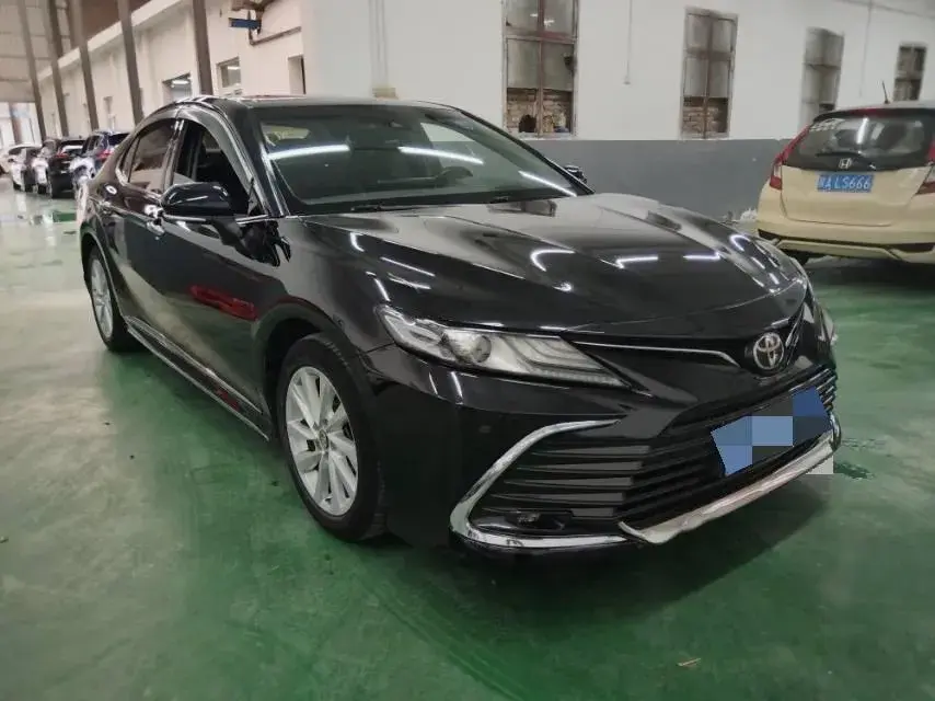 2021 TOYOTA CAMRY thumbnail 2