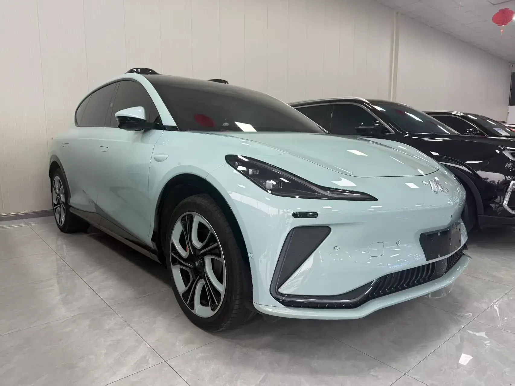 2023 IM LS7 thumbnail 3