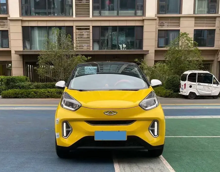 2022 CHERY LITTLE thumbnail 2