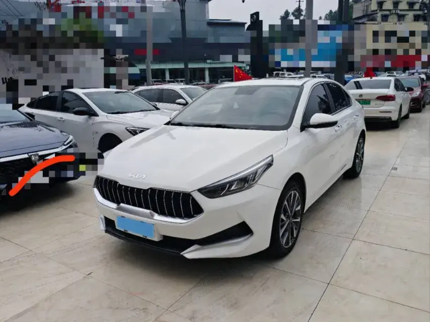 2021 KIA K3 view 1