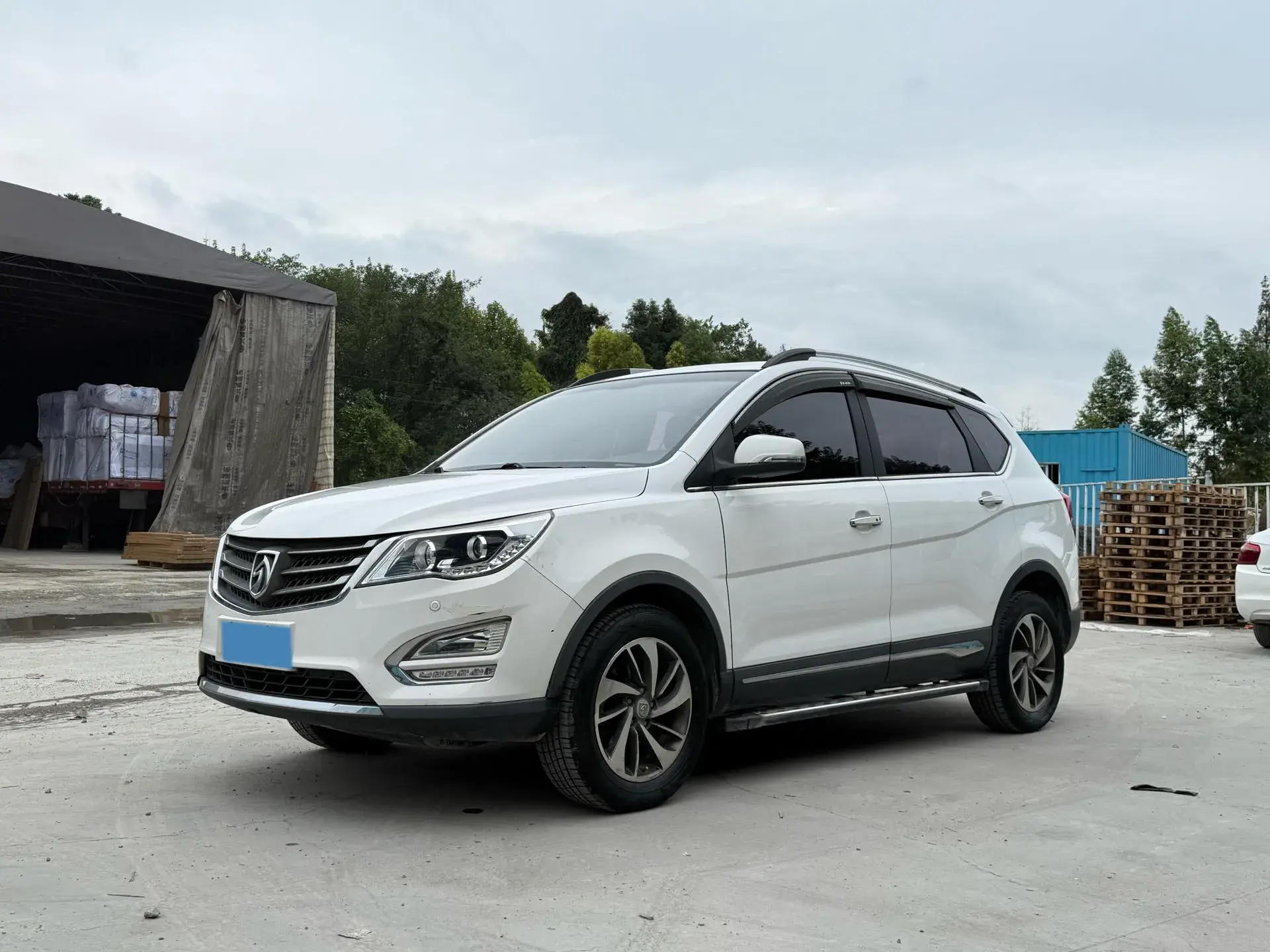 2016 BAOJUN 560 view 1