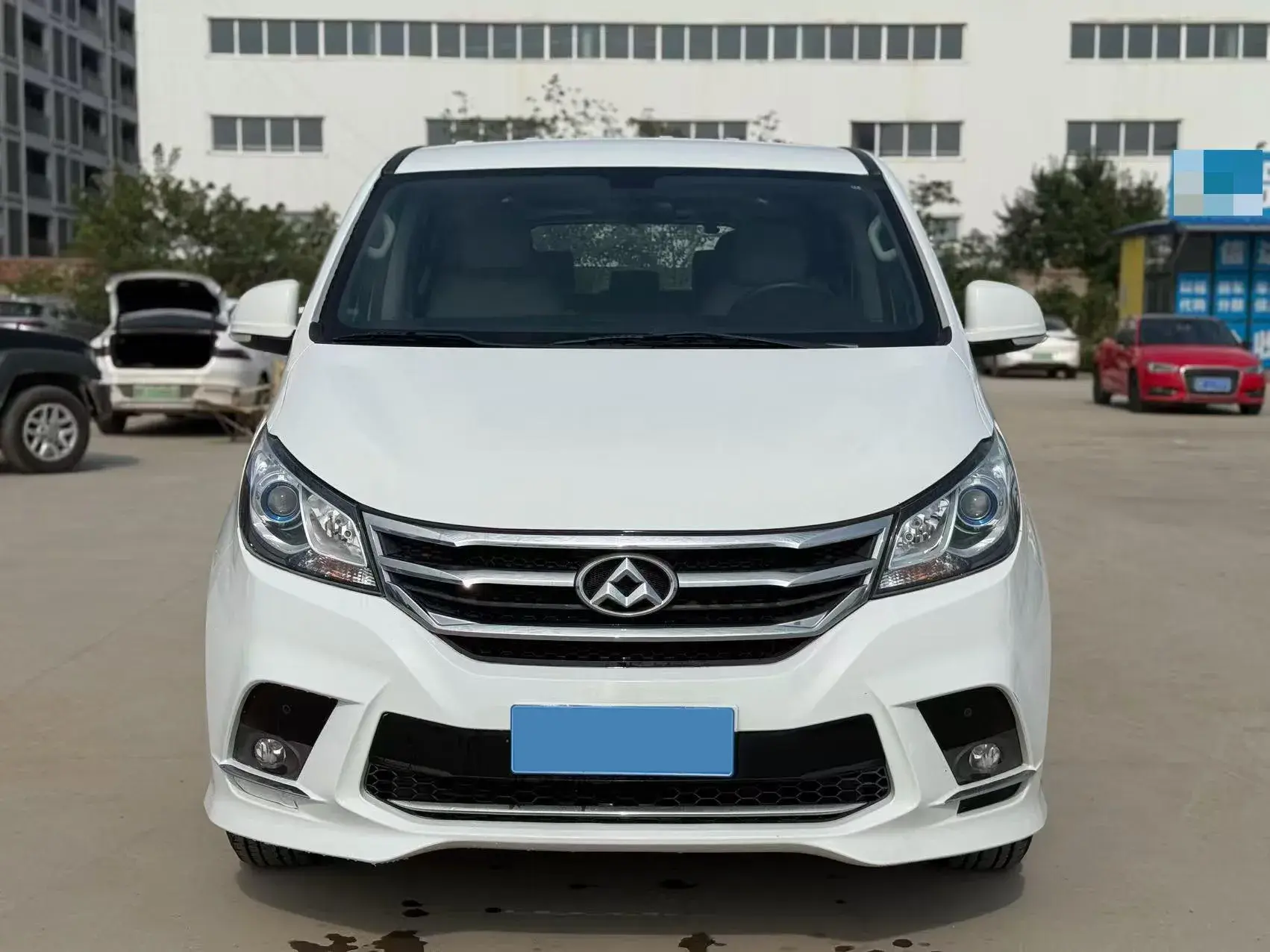 2018 MAXUS G10 thumbnail 2