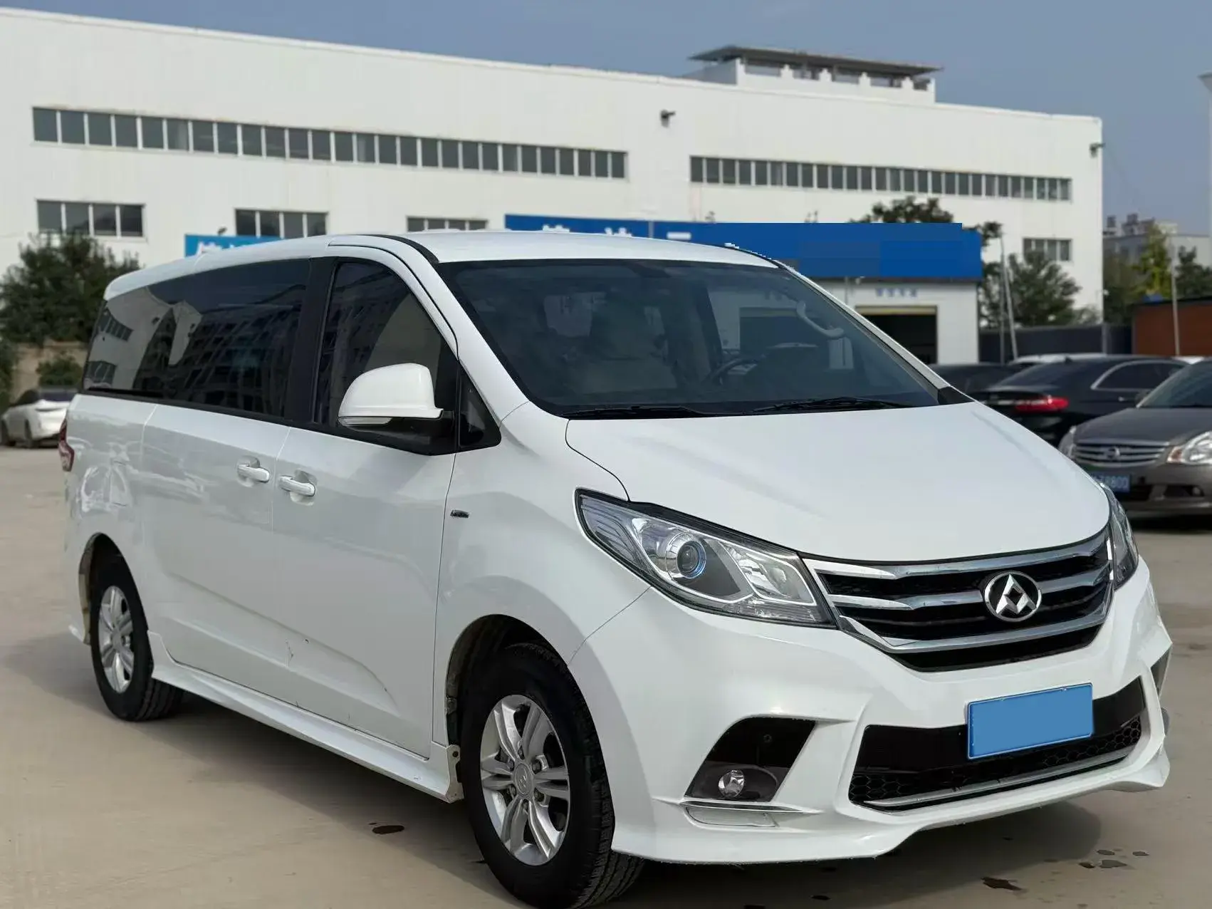 2018 MAXUS G10 thumbnail 3