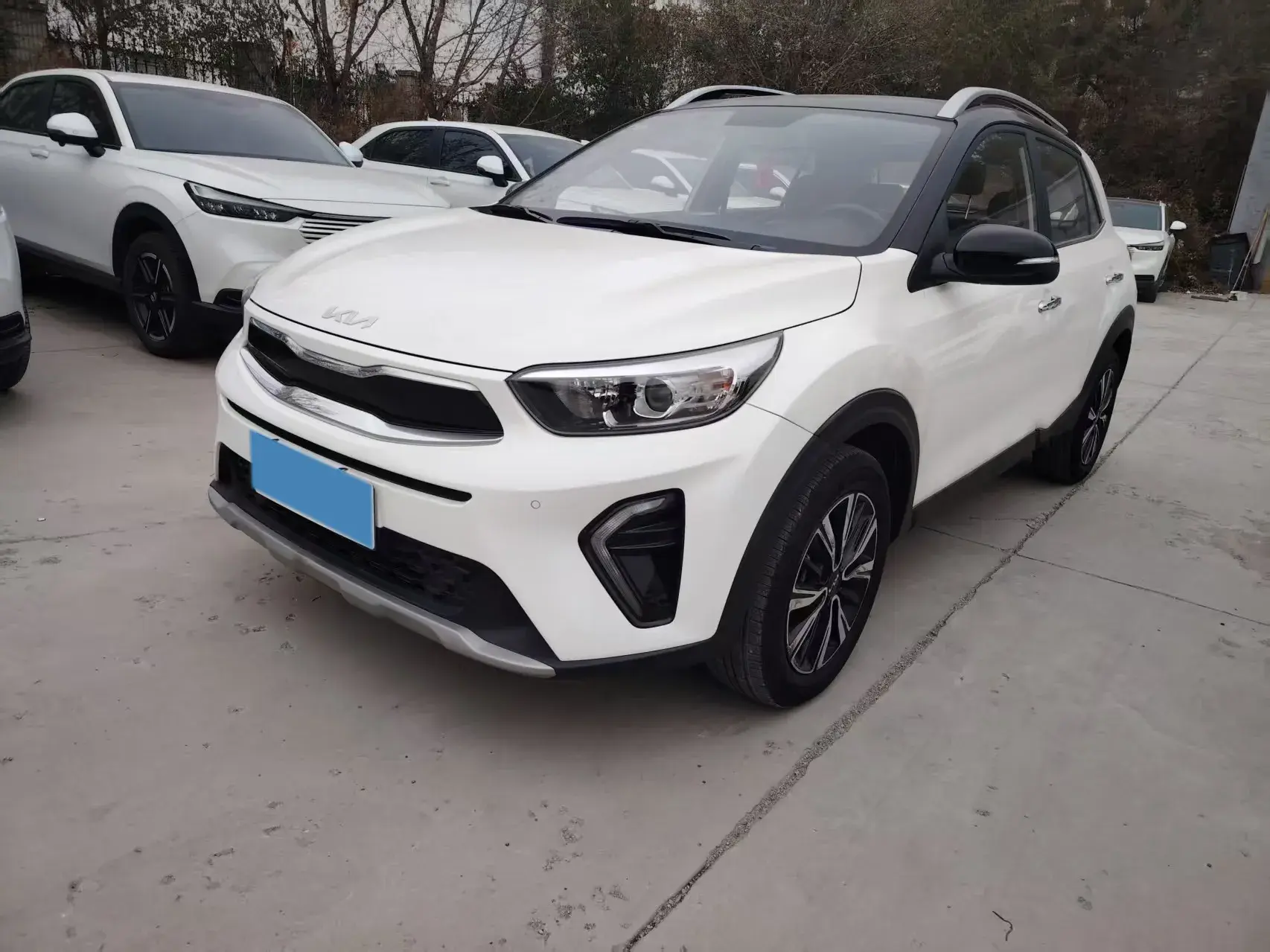 2021 KIA KX1 view 1