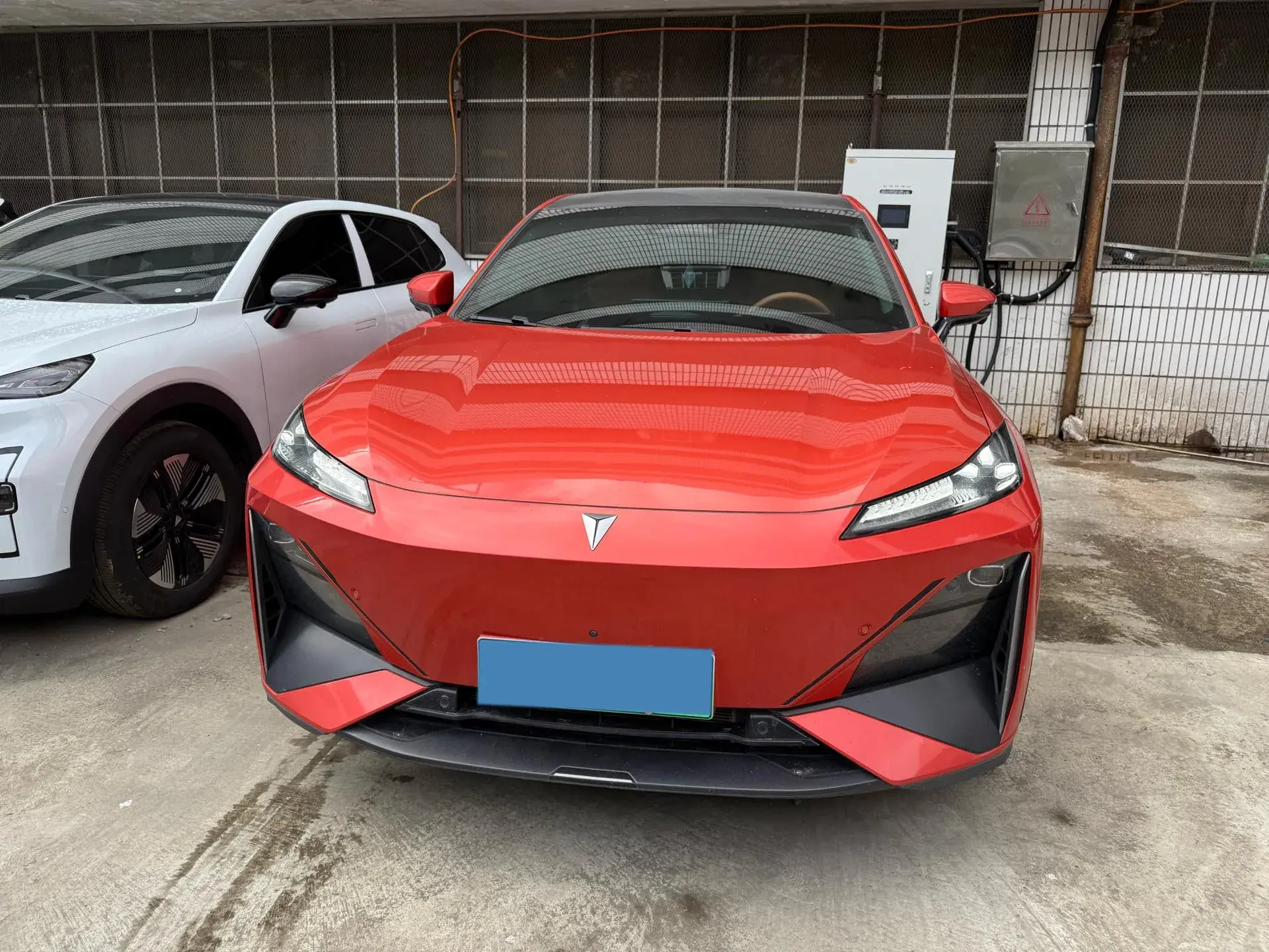 2024 DEEPAL S07 thumbnail 4