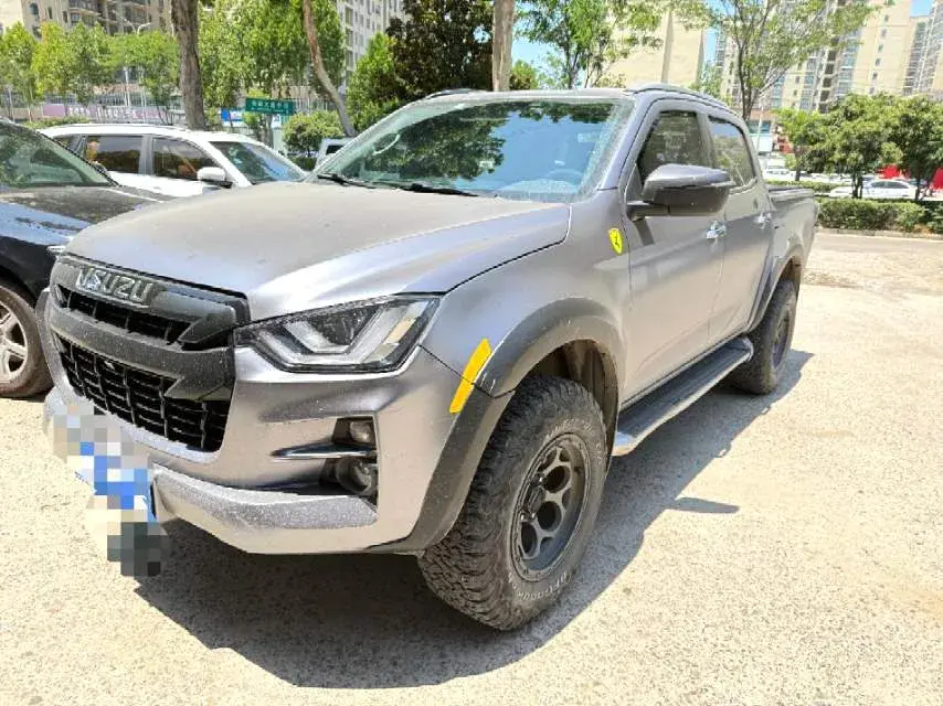 2021 ISUZU D-MAX view 1