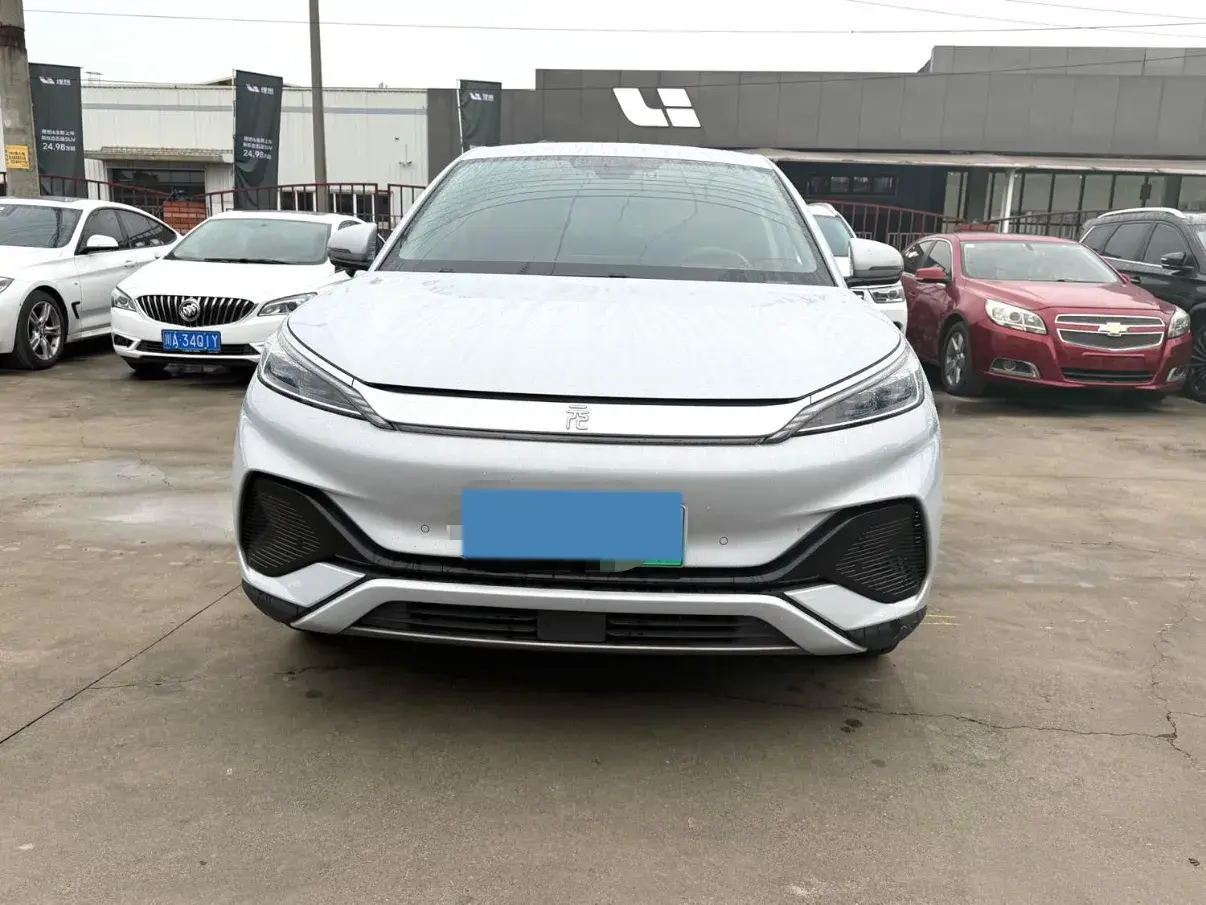 2022 BYD YUAN thumbnail 2