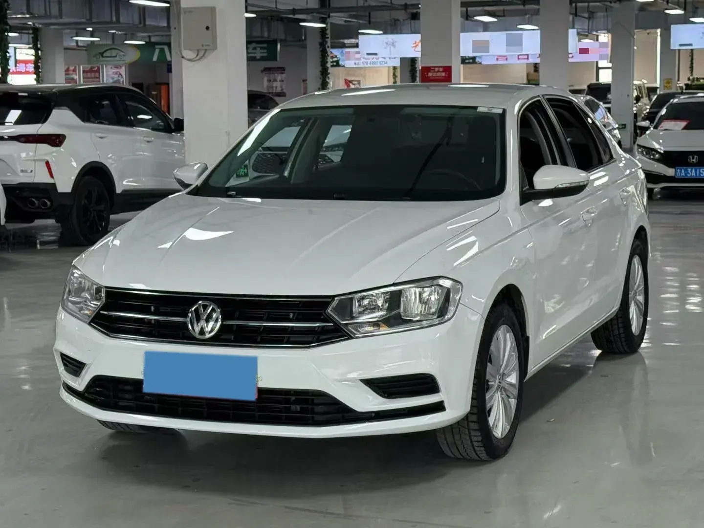 2019 VOLKSWAGEN BORA view 1