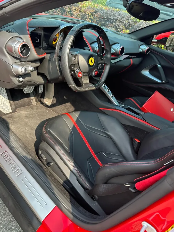 2017 Ferrari 812 6.5L 800HP V12 7DCT,autocango,china used car exporter,china ev exporter,chinese used car exporter,chinese used ev exporter