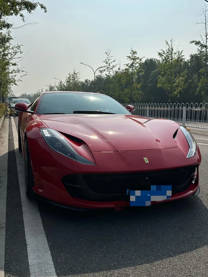 2017 Ferrari 812 6.5L 800HP V12 7DCT,autocango,china used car exporter,china ev exporter,chinese used car exporter,chinese used ev exporter