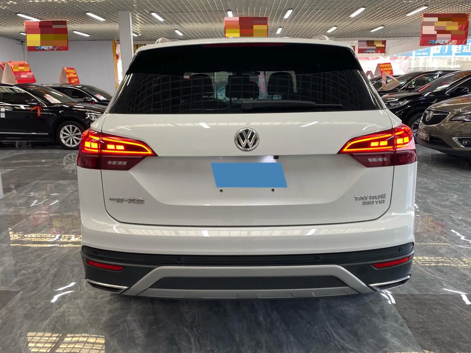 2019 VOLKSWAGEN TAYRON thumbnail 4