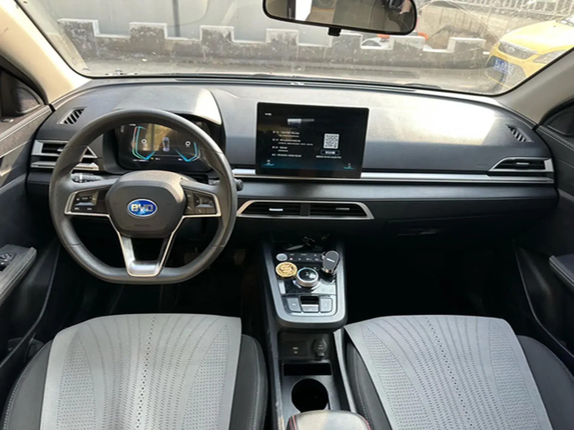 2021 BYD E2 thumbnail 4