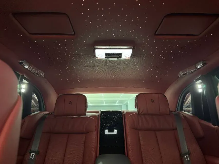 2018 Rolls-Royce Phantom 6.7T 571HP V12 8AT,autocango,china used car exporter,china ev exporter,chinese used car exporter,chinese used ev exporter