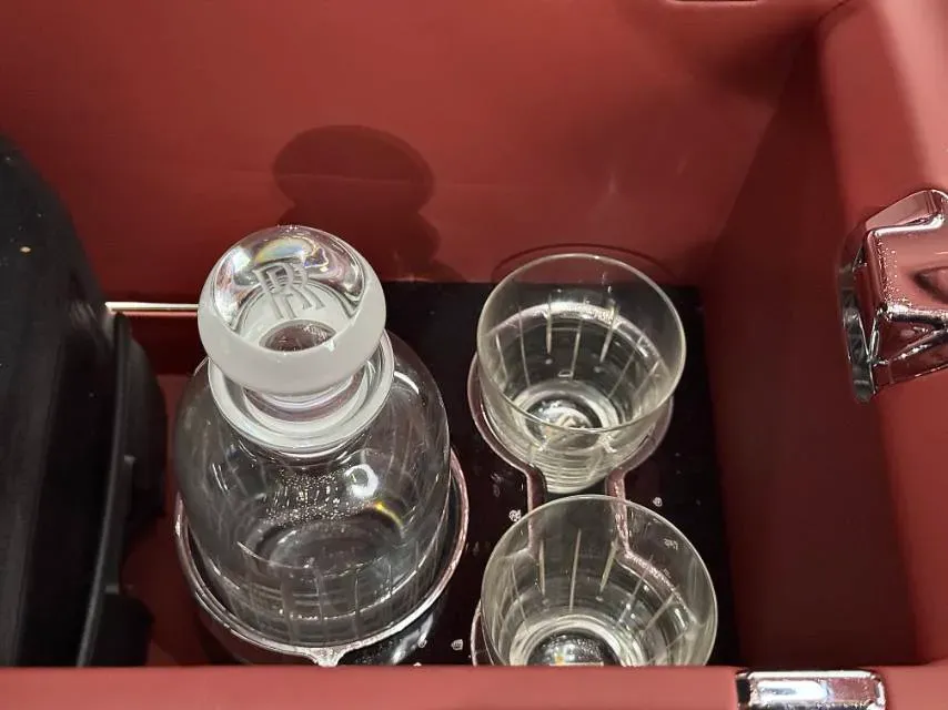 2018 Rolls-Royce Phantom 6.7T 571HP V12 8AT,autocango,china used car exporter,china ev exporter,chinese used car exporter,chinese used ev exporter