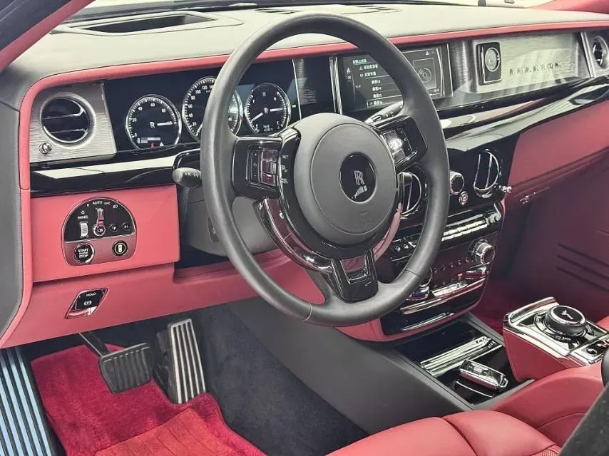 2018 Rolls-Royce Phantom 6.7T 571HP V12 8AT,autocango,china used car exporter,china ev exporter,chinese used car exporter,chinese used ev exporter