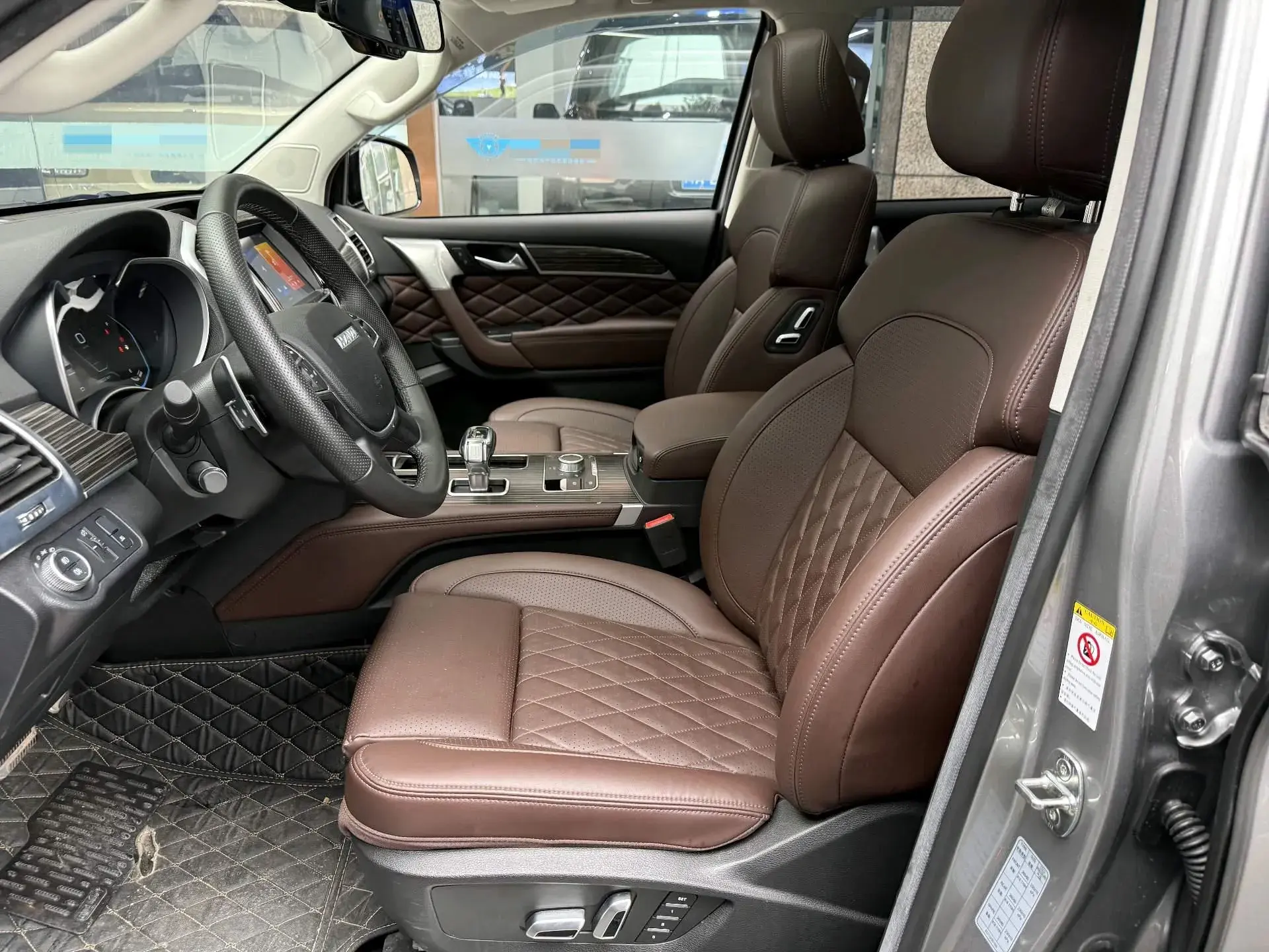 2020 HAVAL H9 thumbnail 2