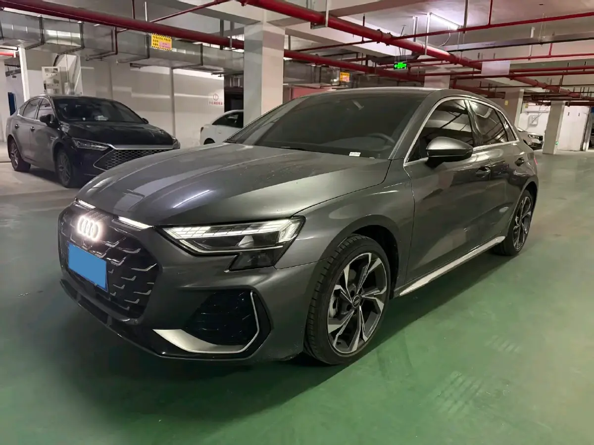 2025 Audi A3 1.5T 160HP L4 7DCT