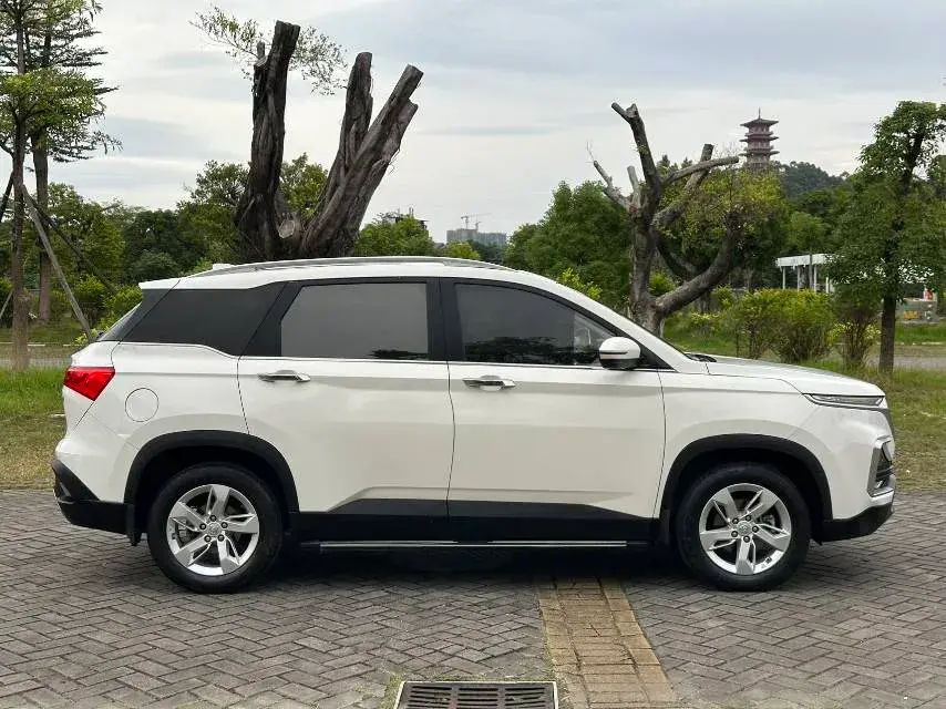 2018 BAOJUN 530 thumbnail 4