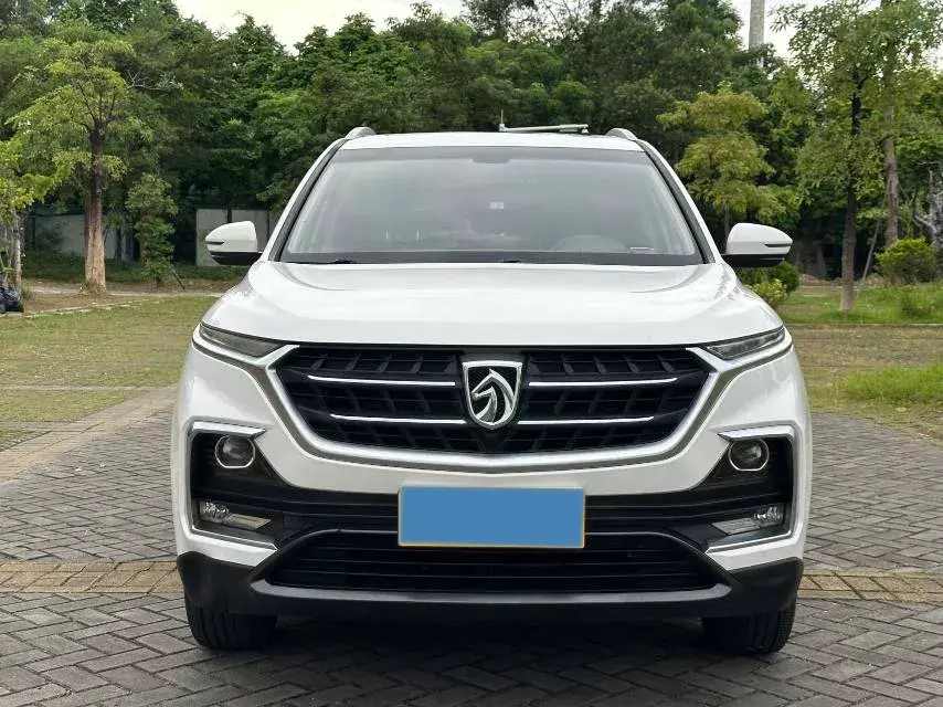 2018 BAOJUN 530 thumbnail 3