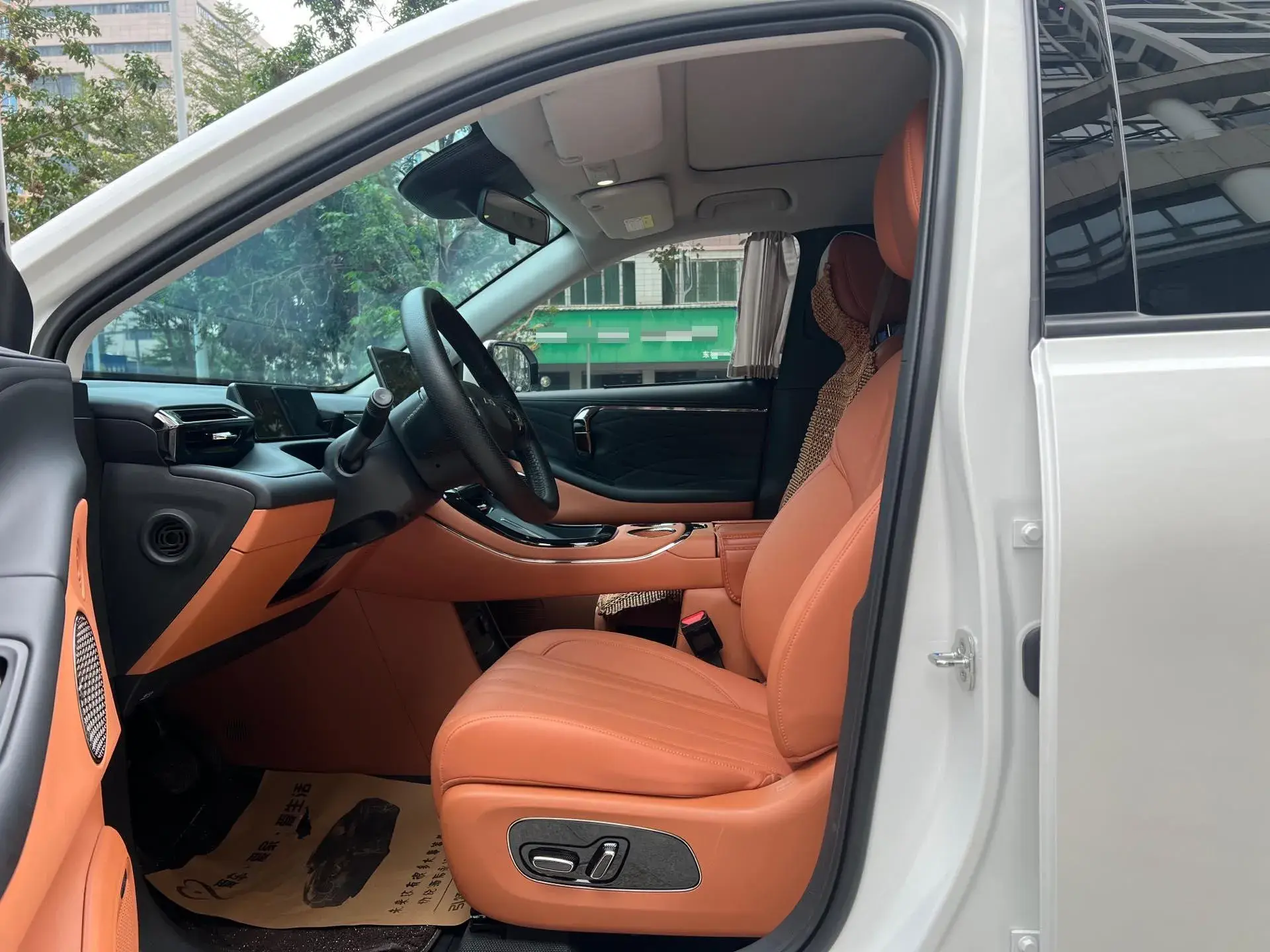 2024 AION V thumbnail 4