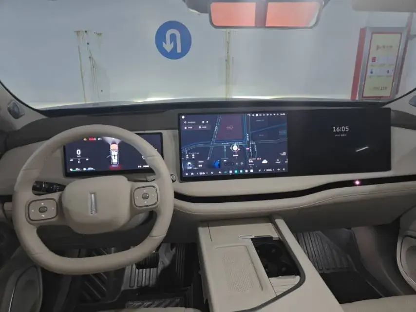 2025 WEY BLUEMOUNTAIN thumbnail 2