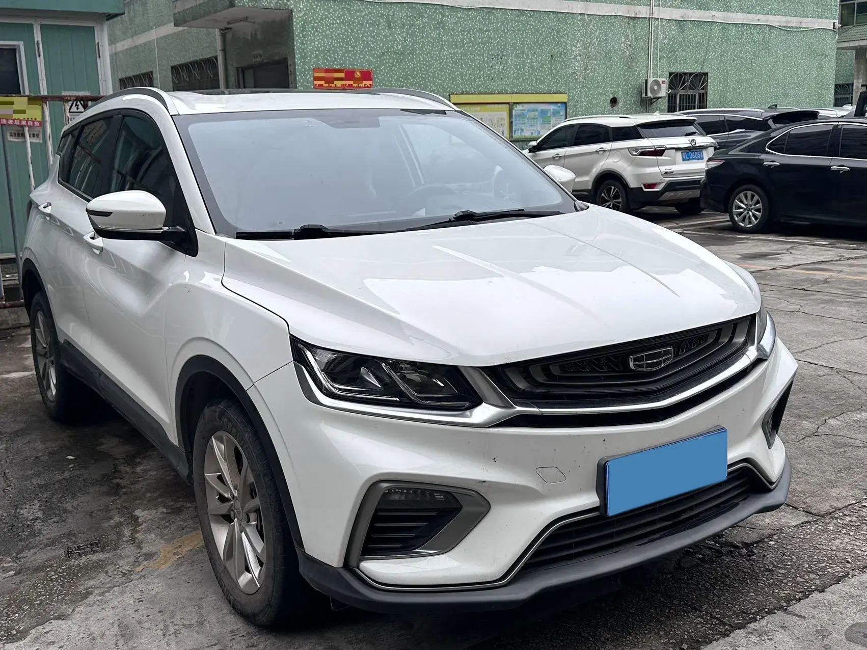 2020 GEELY COOLRAY thumbnail 2