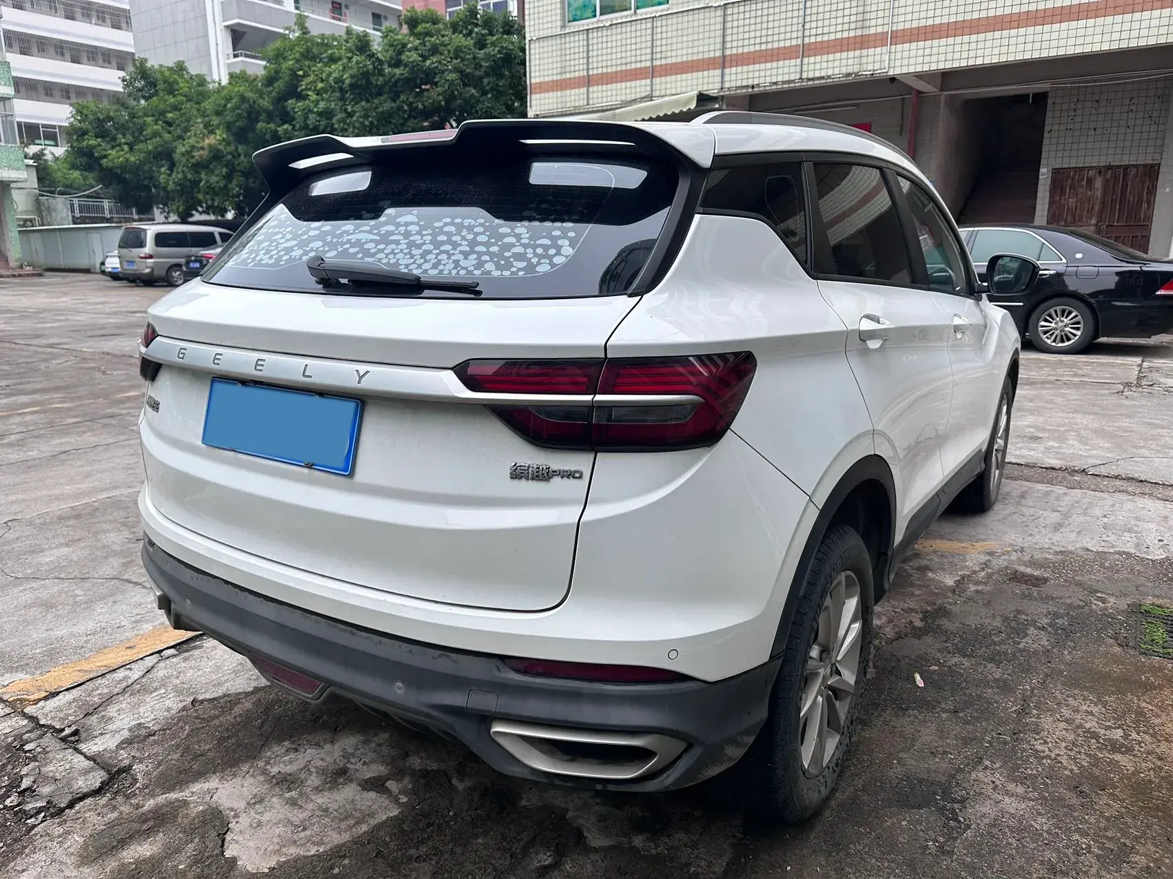 2020 GEELY COOLRAY thumbnail 4