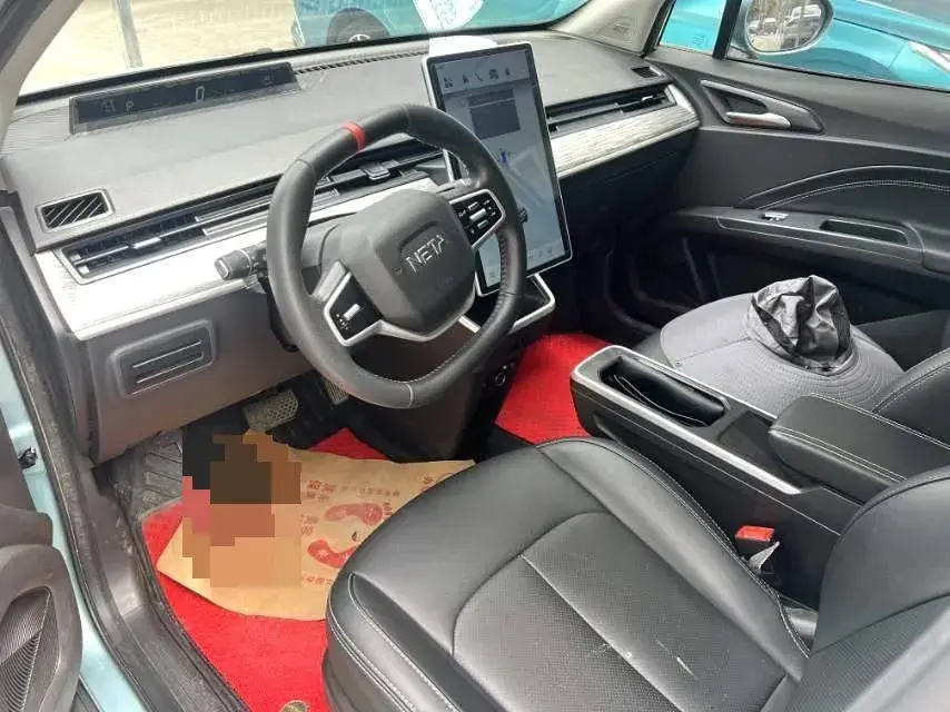 2023 NETA AYA thumbnail 4