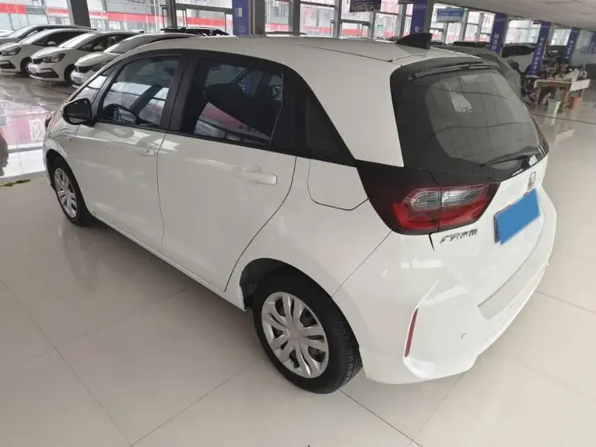 2021 HONDA FIT thumbnail 3