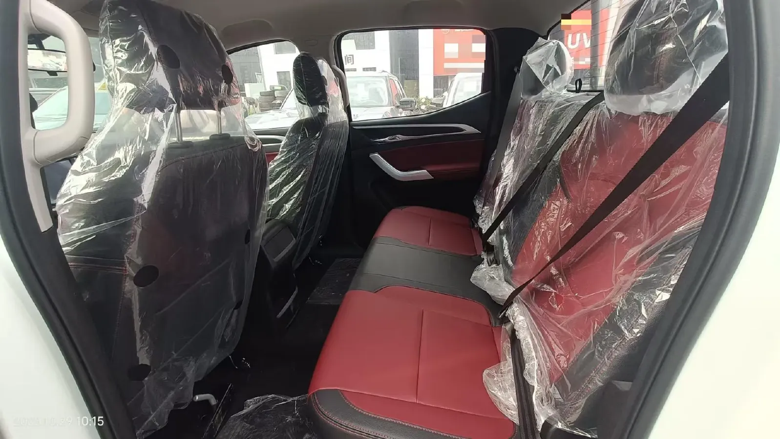 2025 MAXUS InterstellarX 2.5T 224HP L4 8AT,autocango,china used car exporter,china ev exporter,chinese used car exporter,chinese used ev exporter