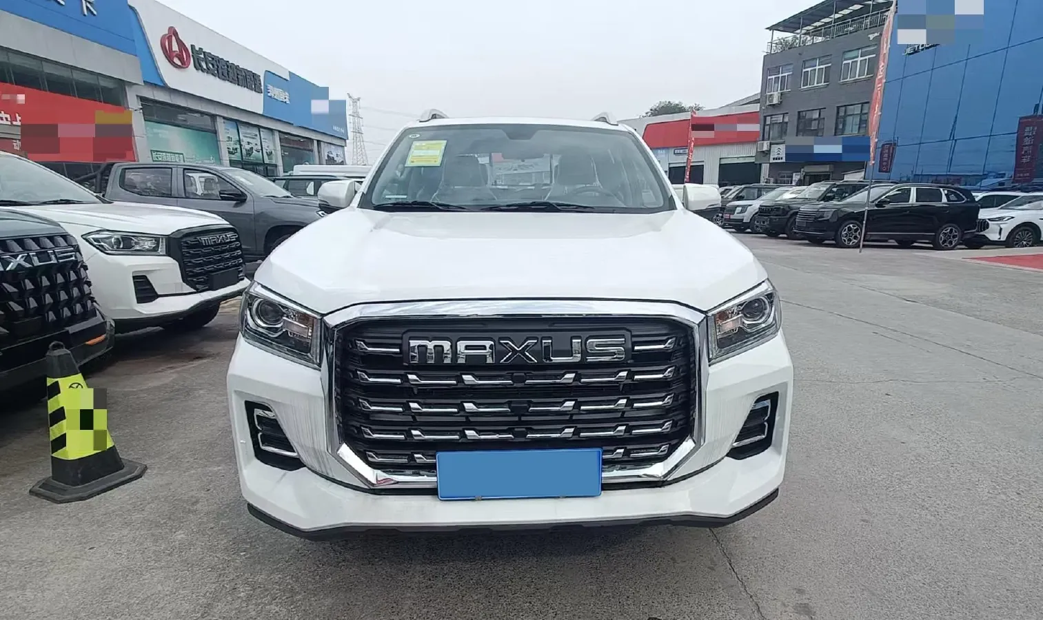 2025 MAXUS InterstellarX 2.5T 224HP L4 8AT,autocango,china used car exporter,china ev exporter,chinese used car exporter,chinese used ev exporter
