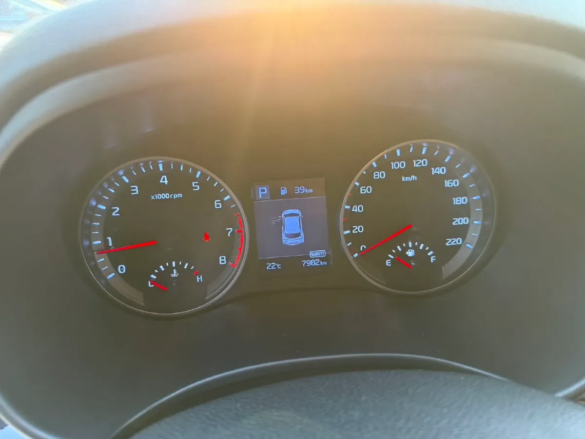 2021 Kia KX1 1.4L 100HP L4 6AT,autocango,china used car exporter,china ev exporter,chinese used car exporter,chinese used ev exporter