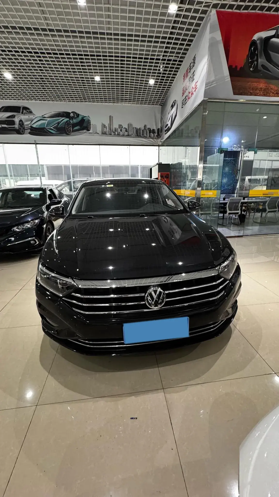 2019 VOLKSWAGEN SAGITAR thumbnail 2