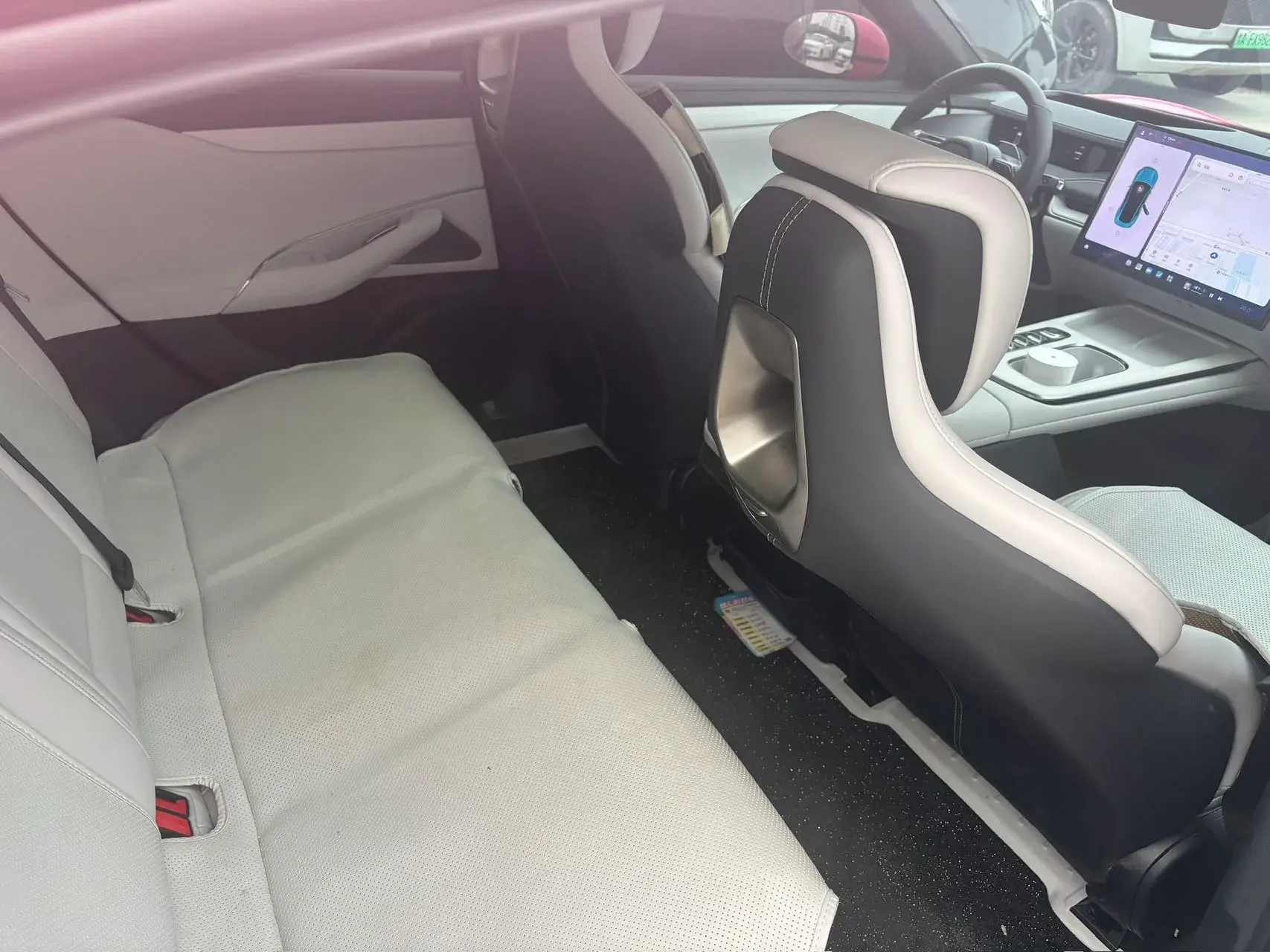 2024 MI SU7 thumbnail 4