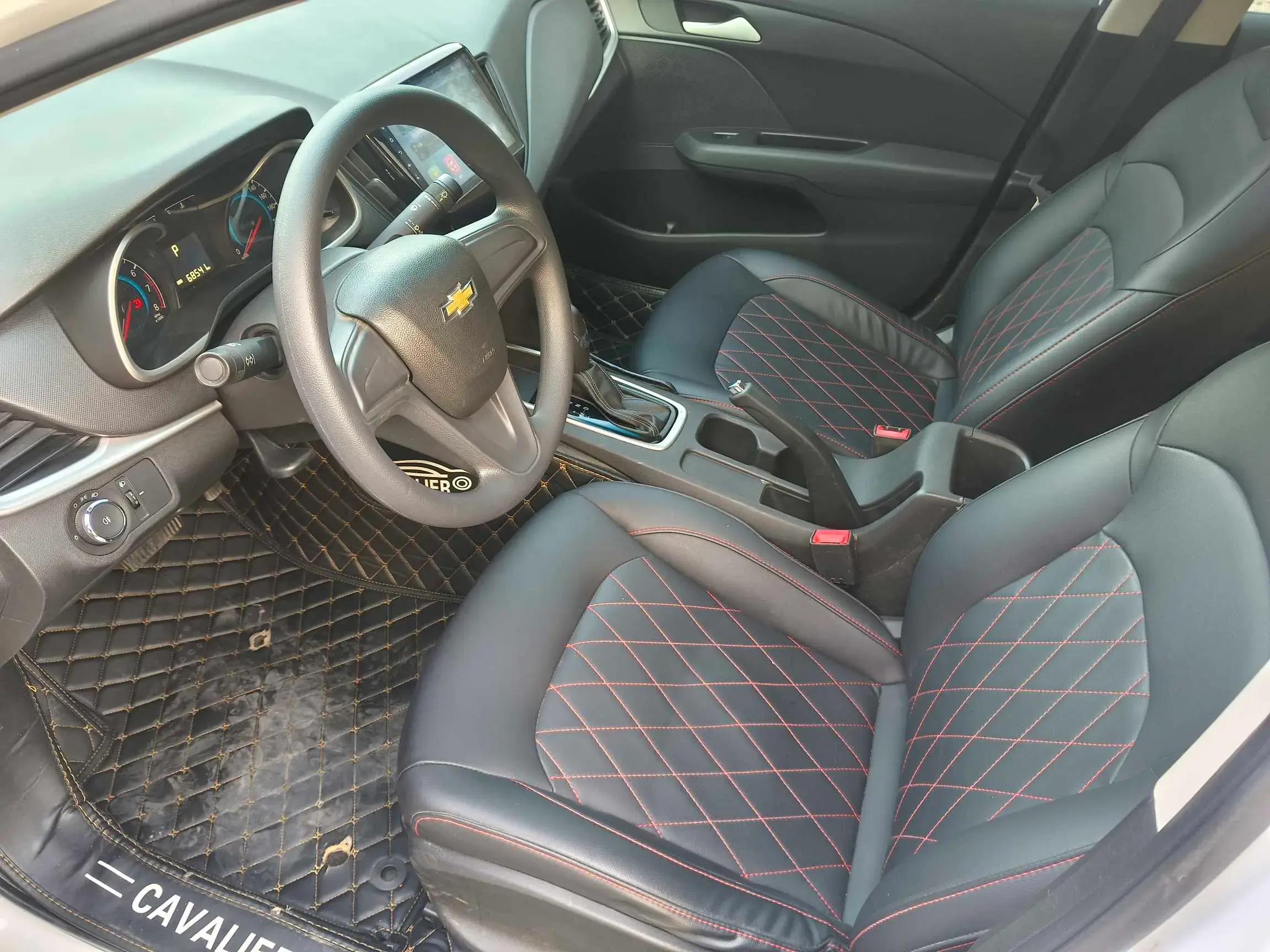 2018 CHEVROLET CAVALIER thumbnail 4