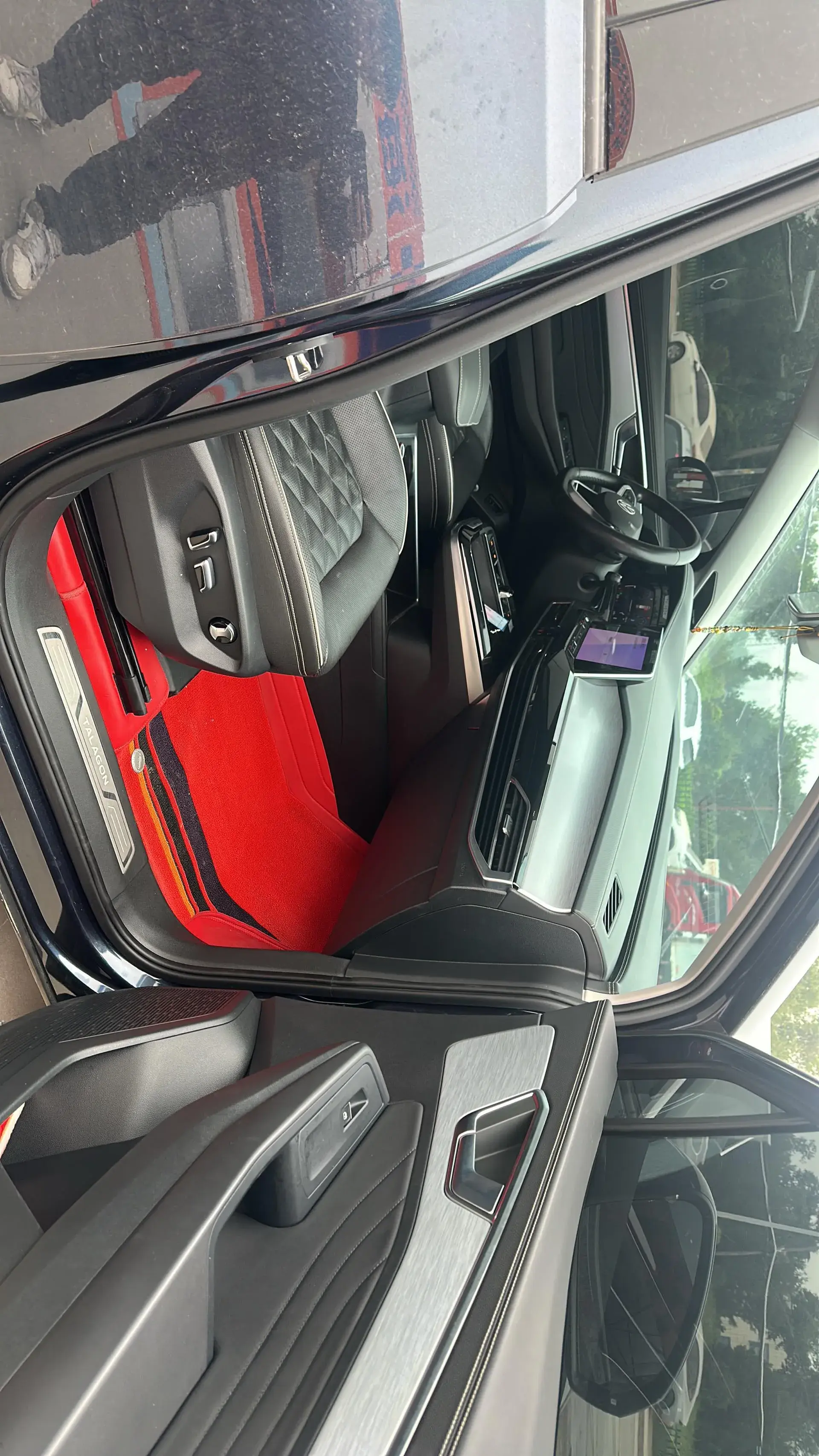 2022 VOLKSWAGEN TALAGON thumbnail 3