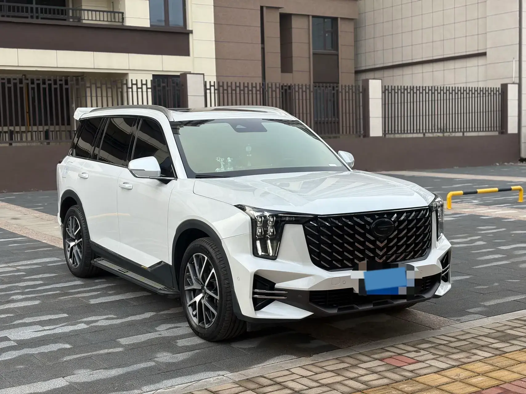2022 GAC TRUMPCHI thumbnail 3