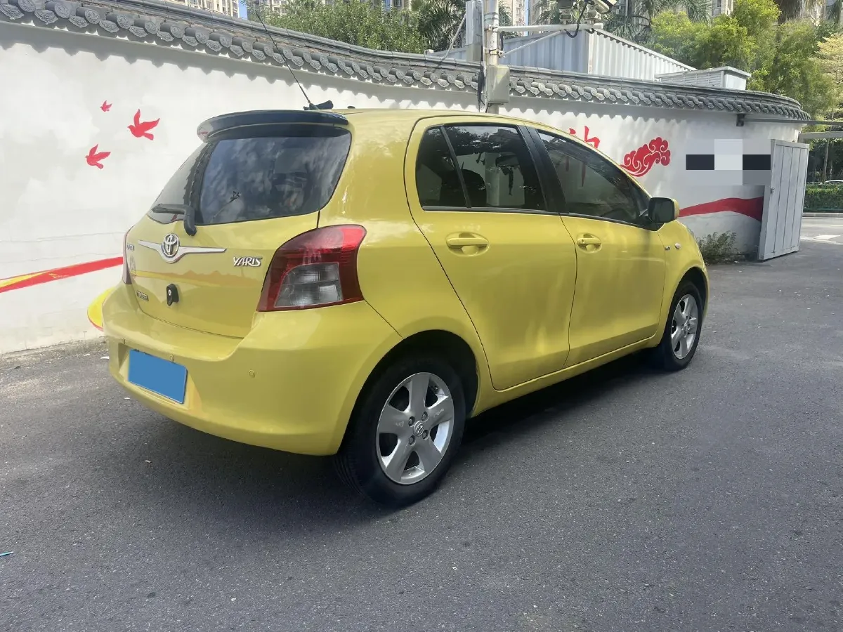 2011 Toyota Yaris 1.6L 118HP L4 4AT,autocango,china used car exporter,china ev exporter,chinese used car exporter,chinese used ev exporter