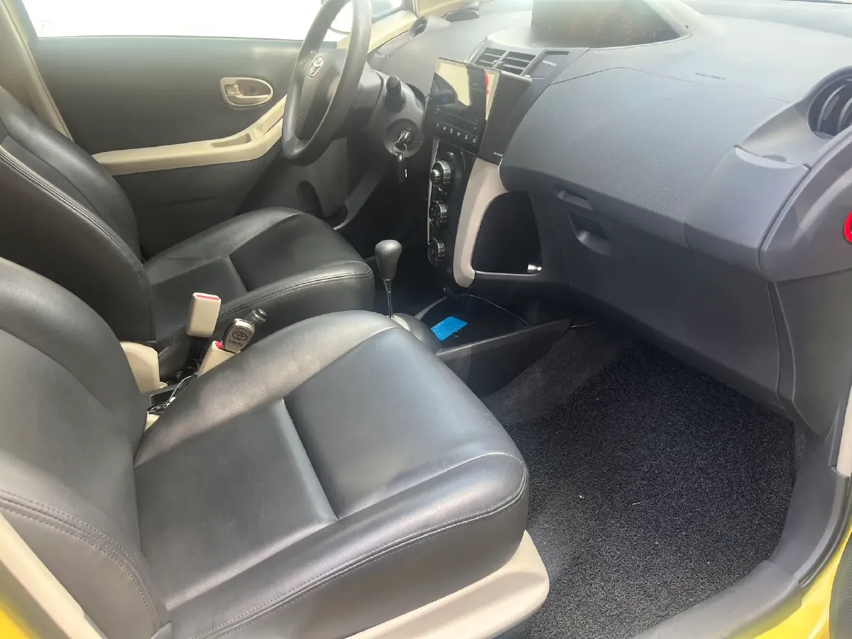 2011 Toyota Yaris 1.6L 118HP L4 4AT,autocango,china used car exporter,china ev exporter,chinese used car exporter,chinese used ev exporter