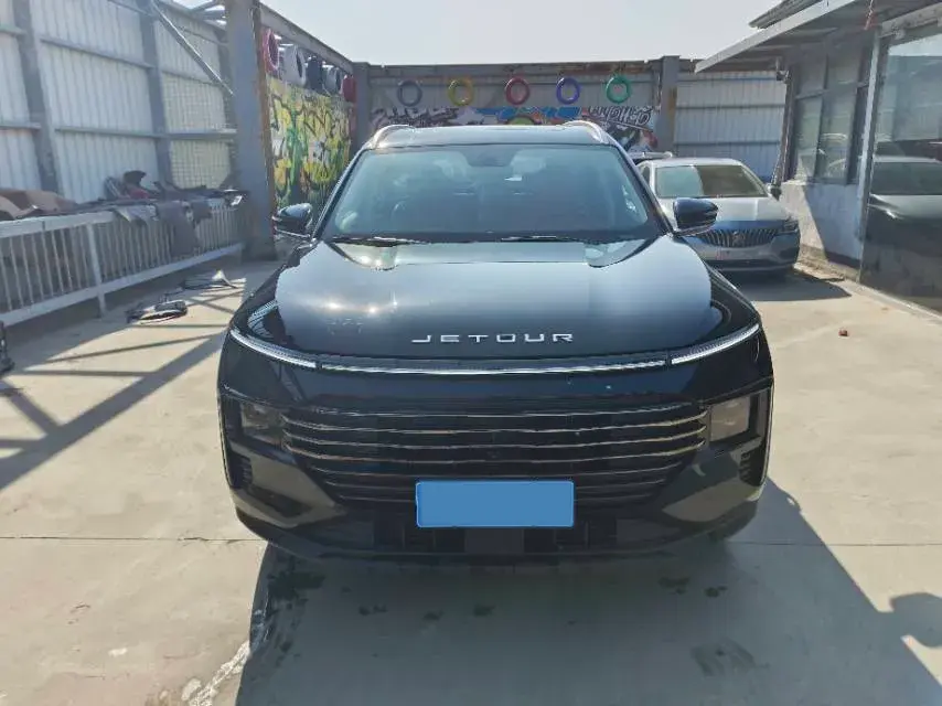 2025 JETOUR X70 thumbnail 2