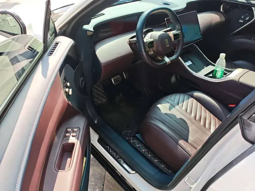 2022 AVATR 11 thumbnail 4