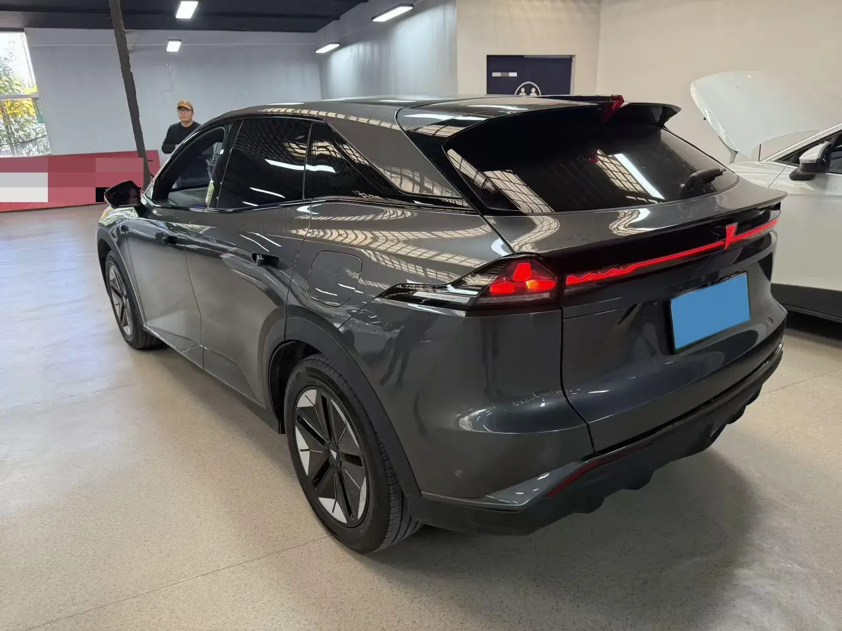 2025 DEEPAL S07 thumbnail 3