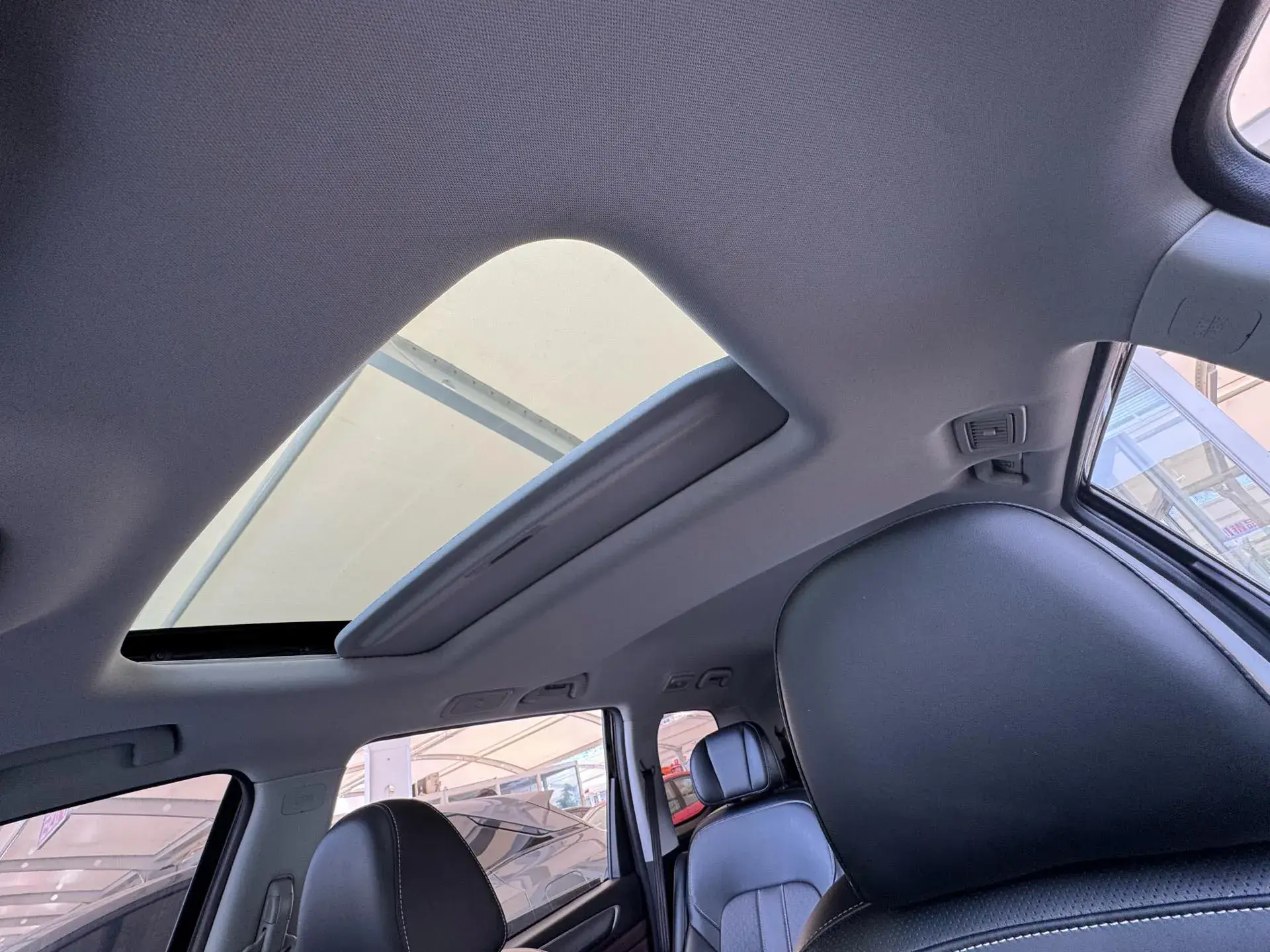 2021 GAC TRUMPCHI thumbnail 3