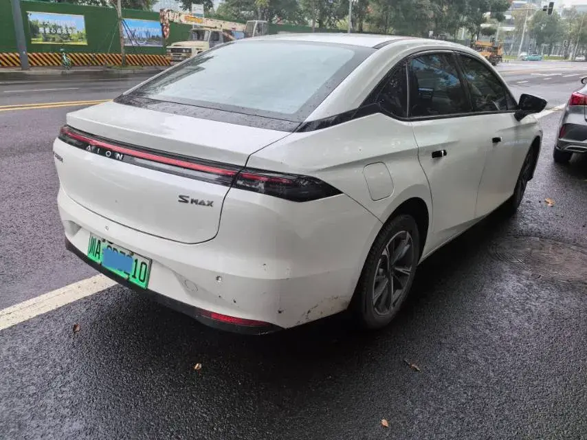2024 AION AION thumbnail 4