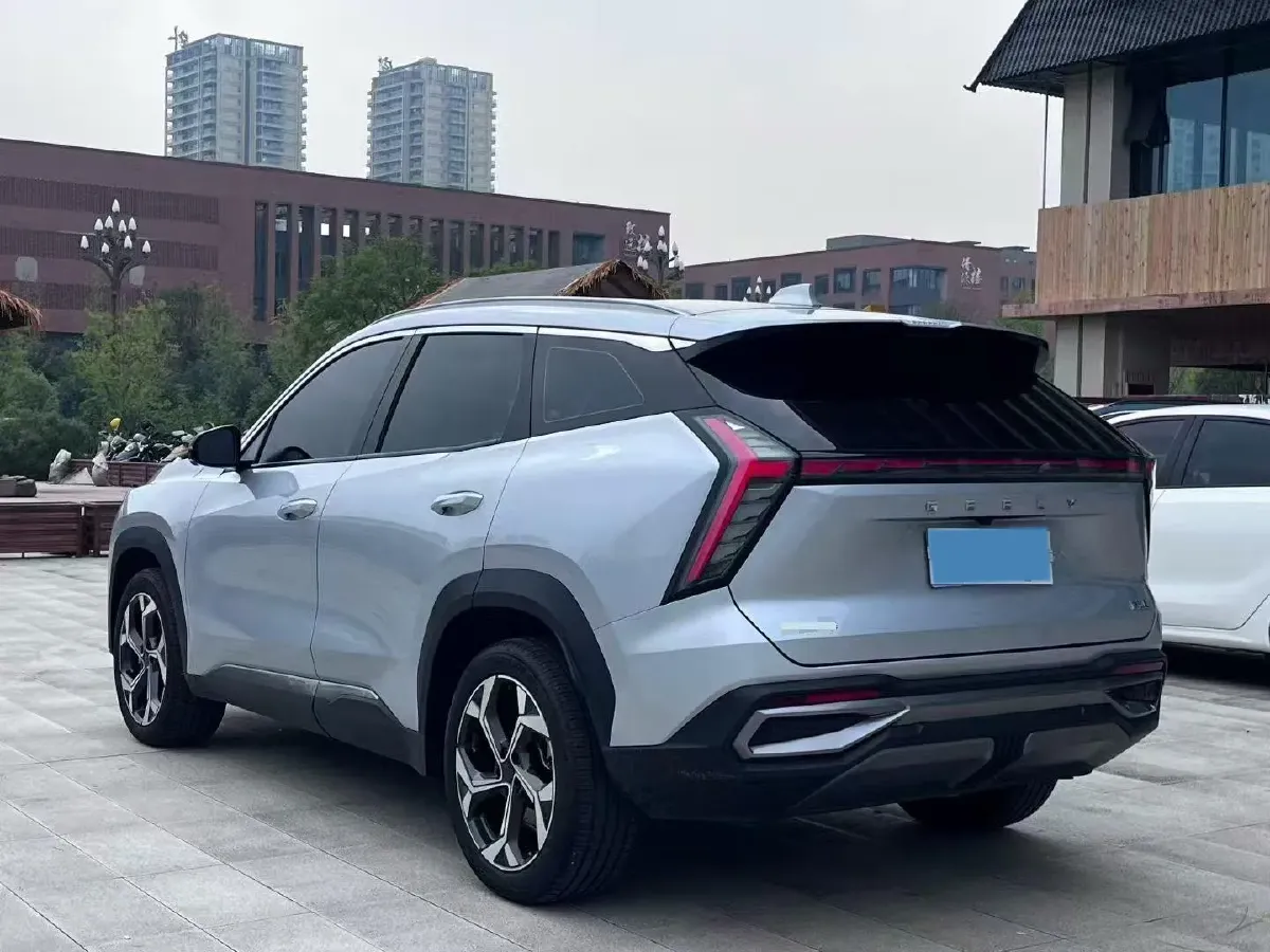 2023 Geely StarRay 1.5T 181HP L4 7DCT,autocango,china used car exporter,china ev exporter,chinese used car exporter,chinese used ev exporter